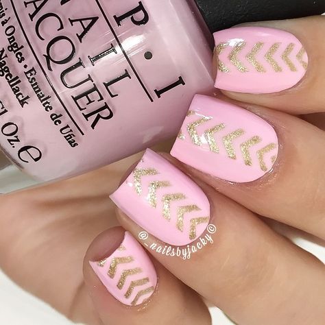 Finally had some time to do my nails today A cute simple chevron stacked design I've seen many doing lately & wanted to do it myself. • Colors used; "Mod About You" & "Love.Angel.Music.Baby" from @hbbeautybar. • I used Single Chevron stencils from @twinkled_t (Use my code "JACKY" to get 10% off your entire order at www.TwinkledT.com) ✨ • Top Coat: #GemGlamTopCoat from @mydreampolish. ✨ Use my code "NAILSBYJACKY" to get 15% off your entire order at www.hbbeautybar.com ✨ Shorter Nails, Chevron Nail Art, Chevron Nails, Nail Vinyls, Nail Stencils, Amazing Nails, Nails Today, Gold Chevron, Product Photographer