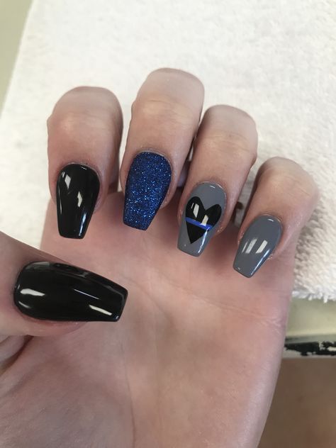 Law Enforcement Nails Designs, Police Nail Art, Blue Line Nail Designs, Back The Blue Nails, Police Nails Designs, Cop Nails, Police Nails, Blue And Black Nails Designs, Black And Blue Nail Ideas