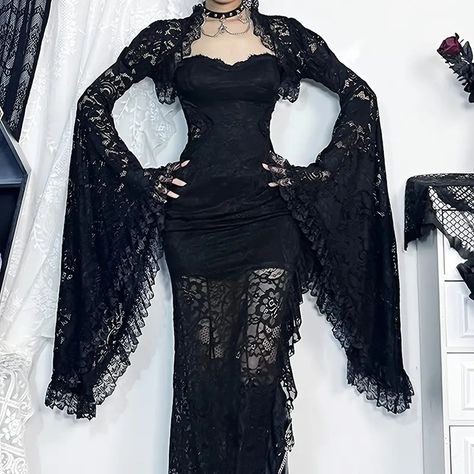 Goth Collar Long Sleeves Y2k Lace Crop Top Shrug - Temu Gothic Vampire Women, Black Rave Outfits, Ropa Punk Rock, Blouse Y2k, Vampire Gothic, Gothic Outfit, Rave Outfits Festivals, Goth Victorian, Lace Cape