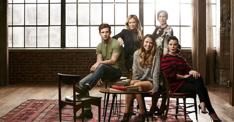 Love the music on Younger? Visit Tunefind to listen to all the songs used on the show. Younger Tv Show, Younger Tv Series, Sutton Foster, Tv Land, Great Tv Shows, Old Tv Shows, Tv Times, Me Tv, Film Serie