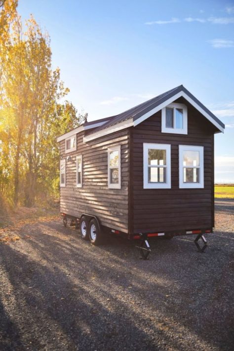 Modern 20 Ft. Napa Edition Tiny House on Wheels 20ft Tiny House, Tiny House Company, Tiny House Swoon, Small Tiny House, Tiny House Builders, Tiny House Nation, Open Living Area, Tiny House Listings, Exterior Cladding