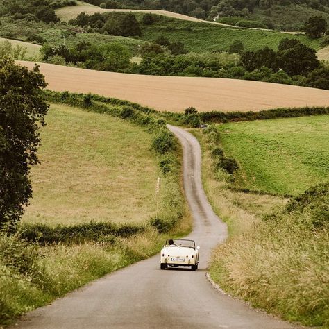 Nicole Fuller on Instagram: “Top down driving through the countryside of Biarritz, Paris #summervibes ▫️ 📸 @camilagh_ 🤍 . . . . #openroad #drivethru #driveby #openmind…” Italian Countryside, French Countryside, Italian Summer, English Countryside, Open Road, Country Road, Travel Inspo, South Of France, Country Life