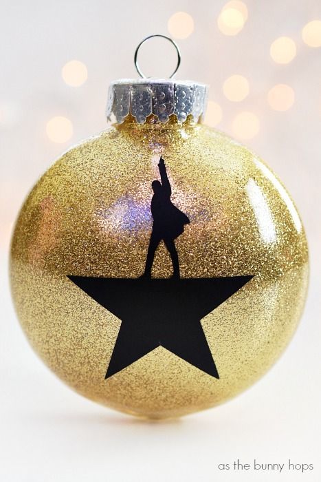 I found this cute hamilton ornament Alexander Hamilton Birthday, Hamilton Christmas, Hamilton Merch, Nerdy Christmas, Geek Christmas, Hamilton Wallpaper, Affordable Christmas Gifts, Hamilton Broadway, Hamilton Funny