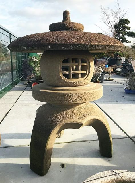 Kodai Maru Yukimi Gata Ishidoro, Japanese Stone Lantern - YO01010054 Japanese Garden Ornaments, Japanese Stone Garden, Japanese Garden Style, Ancient Background, Japanese Garden Lanterns, Japanese Stone Lanterns, Japanese Lamps, Japanese Garden Landscape, Garden Lantern