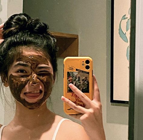 Mask Time, Asian Short Hair, Pretty Skin Care, Pretty Skin, Soft Natural, Girls Life, Cute Selfie Ideas, Cute Couple Pictures, Anime Background