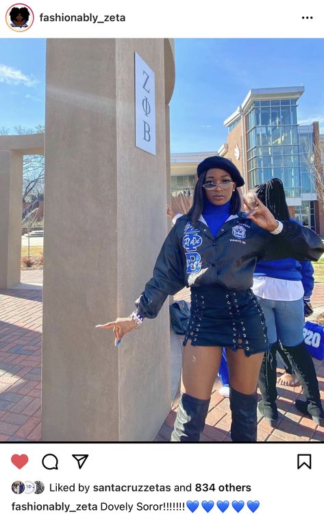 Zeta Photoshoot Ideas, Hbcu Homecoming Outfit Ideas, Zeta Phi Beta Outfit Ideas, Zeta Phi Beta Photoshoot Ideas, Black Sorority Outfits, D9 Sorority Outfits, Zeta Graduation Pictures, D9 Sorority Photoshoot, Zeta Phi Beta Photoshoot