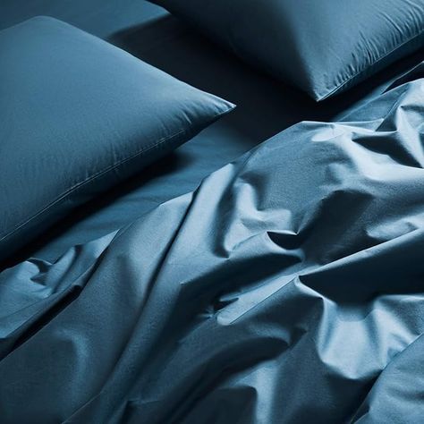 Amazon.com: Brooklinen Luxury Sateen Pillowcases - Set of 2, Standard Size in Abyss Blue - 100% Long Staple Cotton with Envelope Closure : Home & Kitchen Classic Duvet Covers, Hotel Sheets, Best Sheets, Luxury Sheets, Percale Sheets, Come Undone, Bedding Brands, Hotel Style, Sateen Sheets