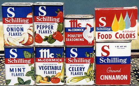 Schilling McCormick Spice Tins, 1950's Mccormick Spice, Xmas Labels, Dehydrated Vegetables, Spice Tins, Commercial Ads, Vintage Tins, Poultry Recipes, Vintage Recipes, Food Coloring