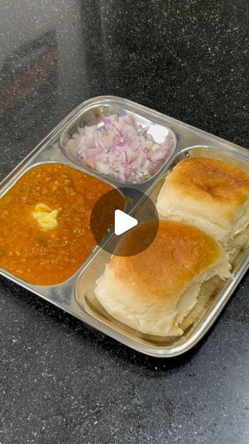 100K views · 3.6K likes | Yummy Recipe Khazana on Instagram: "Street Style Easy Pao Bhaji Recipe by Chef Tanvi Singhal | Pav bhaji banane ka aasan aur perfect tarieka   Ingredients: 2 tbsp Butter  2 tbsp Cooking oil 5-6 raw potatoes (aloo) 1 Cup raw peas (matar) 1 raw carrot (gajar) 400 ml water  1 tsp jeera  1/2 tsp Hing  1/2 tsp haldi  3 Finely chopped Onions (pyaaz) 1 Finely chopped Capsicum (Shimla mirch) 2 tbsp Kashmiri red chilli pwd 2 tbsp Pav bhaji masala  1 tbsp coriander pwd  2 cups tomato puree  100 ML water  2 tbsp coriander leaves (fresh hara dhaniya) 1/4 Tsp garam masala  2 tbsp lemon juice   #pavbhaji #pavbhajilove #mumbaipavbhaji #streetstyle #recipes #recipeoftheday #recipeshare #recipeideas #Cooking #healthyrecipes #newrecipe #viralreels #breakfastlover #breakfast #snacks Pao Bhaji Recipe, Pao Bhaji, Pav Bhaji Recipe, Pav Bhaji Masala, Bhaji Recipe, 100k Views, Raw Potato, Tomato Puree, Raw Carrots