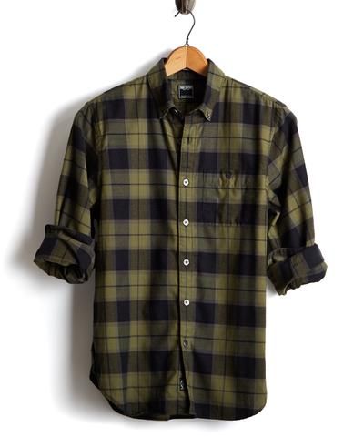 Checked Shirt Outfit, Check Shirt Man, Shirt Outfit Men, Check Shirts, Mens Fashion Wear, Classy Outfits Men, Men Fashion Casual Shirts, Shirt Casual Style, Plaid Shirt Men