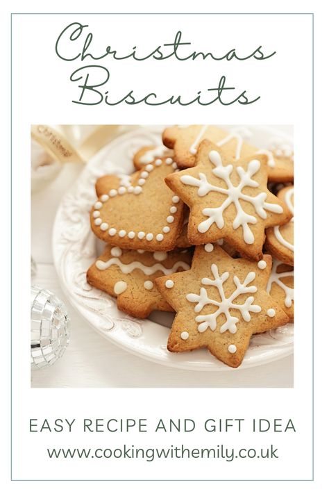 Christmas Biscuits Recipe Xmas Biscuits Decorating Ideas, Iced Biscuits Christmas, Christmas Biscuit Ideas, Xmas Biscuits Recipe, Easy Christmas Biscuits, Christmas Biscuits Gift, Christmas Biscuits Decorated, Festive Biscuits, Sugar Biscuits Recipe