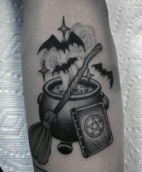 Trouble Tattoo, Cauldron Tattoo, Nature Tattoo Ideas, Cat Tattoo Ideas, Tim Burton Tattoo, Double Double Toil And Trouble, Wiccan Tattoos, Cool Nature, Tattoo Themes