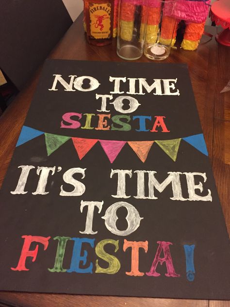 Mexican Party Signs Fiesta Birthday Party Games, Mexican Party Signs, Mexico Themed Party Food, Fiesta Theme Party Sayings, Mexico Themed Birthday Party, Latino Birthday Party Ideas, Mexican Night Decorations, Mexican New Years Party, Peru Party Decorations