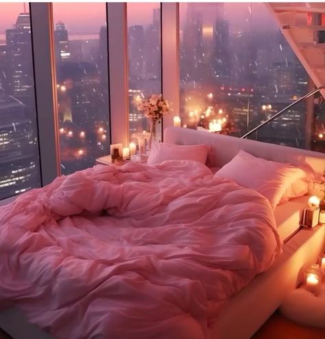 Diy Bedroom Aesthetic, Big Fluffy Bed, Hot Pink Bedroom, Awesome Beds, Pink Interior Design, Circle Bed, Gossip Girl Vibes, Huge Bed, 80s House