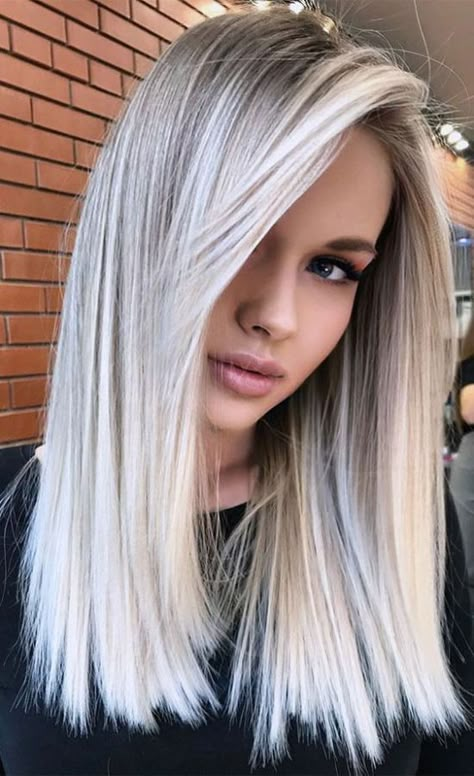 Platinový Blond, Ash Blonde Hair Color Ideas, Ash Blonde Hair Color, Hairstyle And Color, Ash Blonde Hair Colour, Icy Blonde Hair, White Blonde Hair, Gorgeous Hair Color, Cool Shades