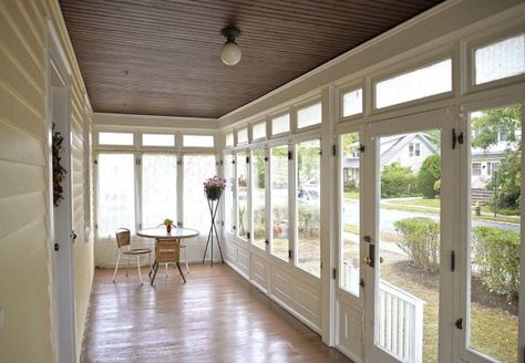 Colonial Style House Renovated NJ (3) I love this beautiful enclosed porch! Closed In Porch, Enclosed Front Porches, Glass Porch, Porch Enclosures, Porch Windows, Porch Remodel, Building A Porch, Enclosed Porches, Sunroom Designs