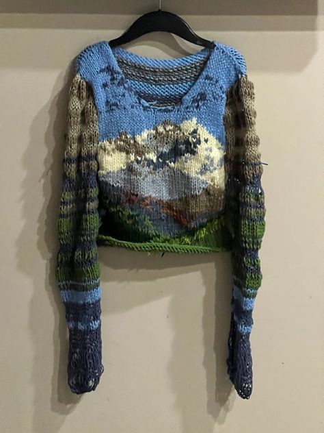 Alternative Knitting, Recycled Textiles, Knitting Fashion, Knitting Sweaters, Yarn Sweater, Upcycle Sewing, Crochet Inspo, Diy Knitting, Harajuku Fashion