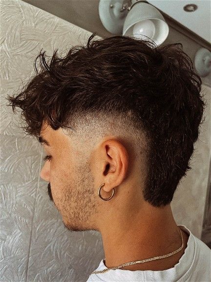 Haircut Style Men, Mens Hairstyles Short Sides, Taylor Hill Hair, Man Bun Hairstyles, Men Haircut Curly Hair, Mens Hairstyles Medium, Hairstyle Men, Mohawks, Mens Haircuts