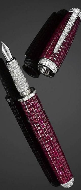 Stylo Art, Ben Johnson, Elite Daily, Calligraphy Pen, Luxury Pens, Beautiful Pen, Writing Pens, Ruby Jewelry, Olivia Palermo