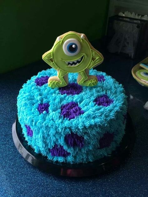 Monsters Inc theme by Cookies With Character Monster Inc Cake Ideas, Sully Cake, Monsters Inc Cake, Monster Inc Cakes, Monsters Inc Baby Shower, Monsters Inc Baby, Disney Monsters Inc, Cupcakes Fondant, Monster 1st Birthdays