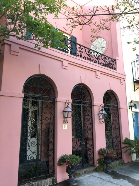 Coral Stucco House Exterior, Pink Mediterranean House, Pink House Exterior Modern, Black And Pink House, Pink Stucco, Pink House Exterior, Spanish Tile Roof, Southern Architecture, Outside Paint