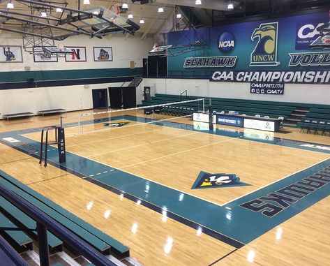 Unc Wilmington, Sports Facility Architecture, Haikyuu Cosplay, Volleyball Wallpaper, Indoor Volleyball, Volleyball Coach, Skylight Blinds, Sports Hall, Volleyball Clubs