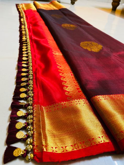 Tassels For Pattu Sarees, Simple Saree Kuchu Designs Latest, Saree Tassels Designs Latest, Saree Kuchu Designs Latest, Kuchulu Designs, Saree Tassel, Tassels Fashion Clothing, Tassels Saree, Saree Kuchu New Designs