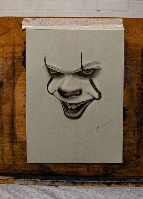 Colored Pencil Artwork Ideas, Scary Drawings, Horror Drawing, Disney Drawings Sketches, Naruto Sketch Drawing, Creepy Drawings, Pencil Sketch Images, Fashion Drawing Sketches, Colored Pencil Artwork