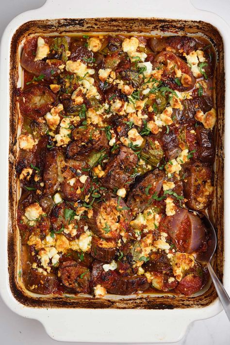 Baked Eggplant And Zucchini - Real Greek Recipes Eggplant Zucchini Casserole, Cabbage And Eggplant Recipes, Zucchini Eggplant Recipes, Greek Eggplant Recipes, Deep Fried Meatballs, Eggplant Varieties, Fried Potato Chips, Eggplant Zucchini, Zucchini Casserole