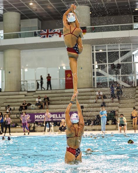 Synchronized Swimming Aesthetic, Synchronised Swimming, Swimming Aesthetic, Artistic Swimming, I Love Swimming, Swim Life, Synchronized Swimming, Swimming Sport, Ea Sports