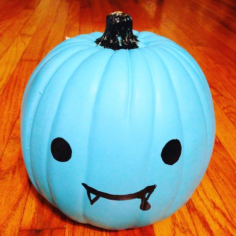 38 Insanely Creative Ways to Decorate Your Teal Pumpkin For the #TealPumpkinProject Blue Pumpkin Painting Ideas, Teal Pumpkin Ideas, Blue Boy Painting, Decorating Pumpkins, Teal Pumpkin Project, Blue Halloween, Craft Halloween, Teal Pumpkin, Blue Pumpkin