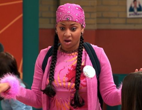 sharifa on Twitter: "… " That's So Raven Aesthetic, Raven Outfits, So Raven, Channel Outfits, Raven Symone, 90s 2000s Fashion, The Cheetah Girls, That's So Raven, Early 2000s Fashion