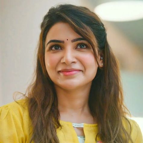 Samantha Photos In Saree, Samantha Cute Pics, Samantha Cute, Samantha Prabhu, Samantha Ruth Prabhu, Attitude Girl, Samantha Images, Samantha Ruth, Beautiful Casual Dresses