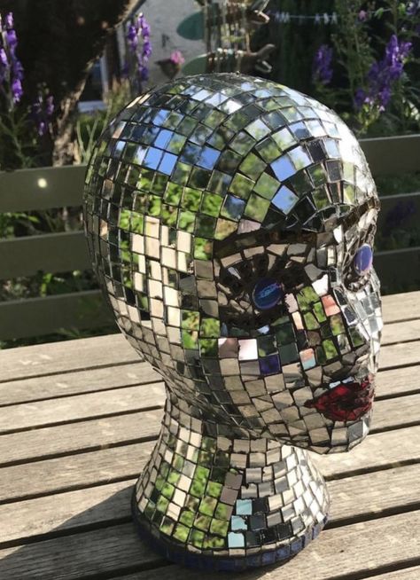 Mannequin Head Art, Mosaic Mannequin, Styrofoam Art, Styrofoam Head, Inktober 2023, City Pop, Group Crafts, Recycled Art Projects, Mannequin Art