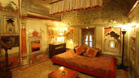 Indian Palace Bedroom - Deogarh Mahal, Devgarh, India Indian Palace Bedroom, Wallpaper Room Bedrooms, Indian Bedroom Interior, Palace Bedroom, India Palace, Indian Palace, Bedroom Indian, Wallpaper Indian, 3d Wallpaper For Bedroom