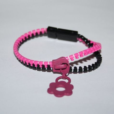 Awesome black and pink zipper bracelet Zipper Bracelet, Flower Charm, Black And Pink, A Flower, Bracelet, Zipper, Jewelry Watches, Plus Fashion, Pink