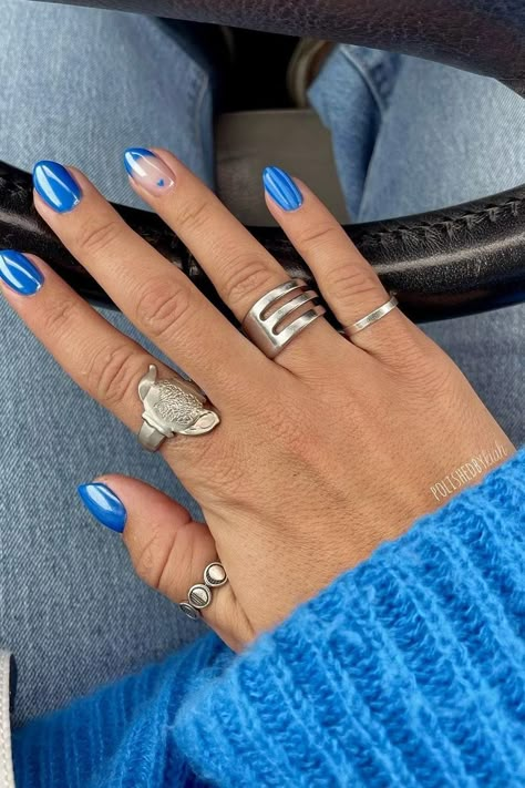 Royal Blue Nails With Chrome, Blue French Tip With Chrome, Navy Nails With Chrome, Royal Blue Chrome Nails, Navy Chrome Nails, Dark Blue Chrome Nails, Nails Inspiration Dark, Chrome Blue Nails, Chrime Nails