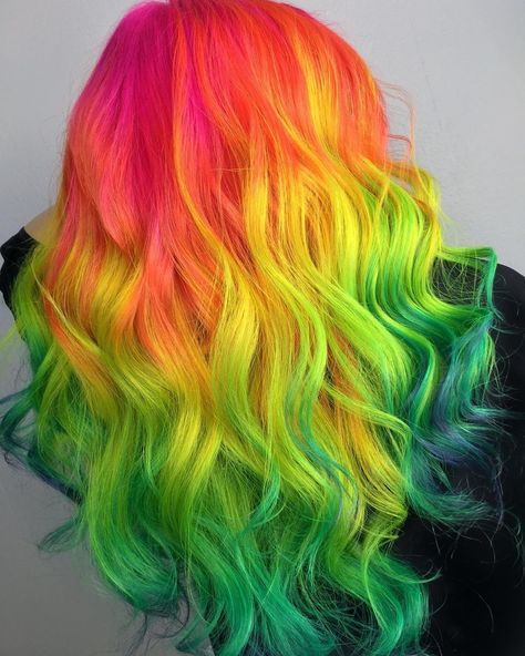 Orange yellow green dyed hair Mum Hair, Neon Hair Color, Yellow Hair Color, Hair Colour Design, Pravana Vivids, Hair Color Orange, Bold Hair Color, Colourful Hair, Neon Hair