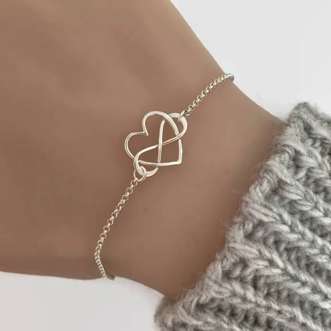 Friendship Bracelet Adjustable, Silver Friendship Bracelets, Silver Infinity Bracelets, Simple Silver Jewelry, Fine Silver Jewelry, Bracelet Friendship, Love Bracelets, Bracelet Silver, Ankle Bracelets