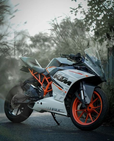 Ktm Rider, Ajith Love Image, Ktm Lover, Indian Flag Images, Duke Bike, Itachi Mangekyou Sharingan, Ktm Rc, Wallpaper Images Hd, Dont Touch My Phone Wallpaper