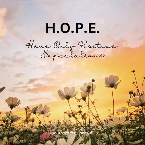 Hope In The Lord Quotes, Hope Quotes Positive Inspirational, Love And Hope Quotes, Short Hope Quotes, Christian Inspirational Quotes Positive, Hope Quotes Positive, Hope Quotes Encouragement, Positive Expectations, Quotes About Hope