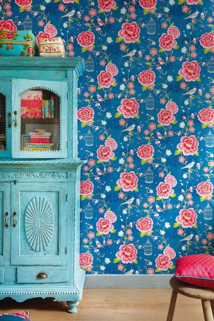 deco papier peint boheme fleur Estilo Kitsch, Deco Boheme, Pip Studio, Perfect Palette, Studio Decor, Bohemian Home, Blue Wallpapers, My Dream Home, Floral Wallpaper