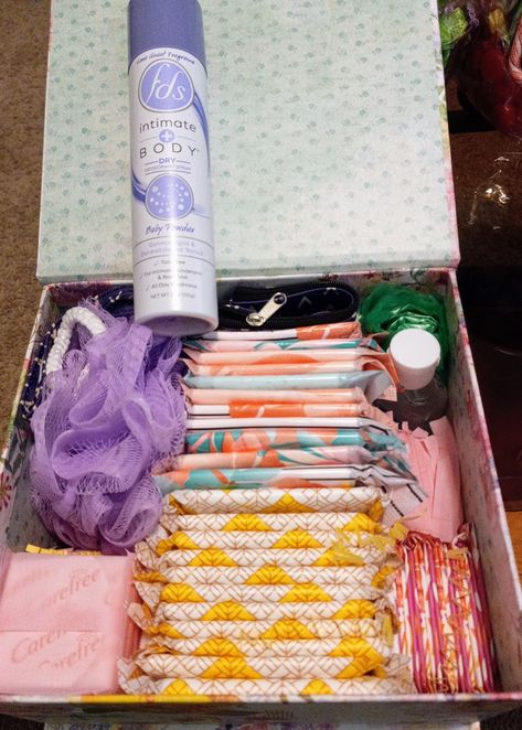 Period Storage Bathroom, Period Supplies Organization, Pad Organization, Feminine Product Storage, Period Starter Kit, Drawers Ideas, Period Supplies, Homemade Body Care, Feminine Products