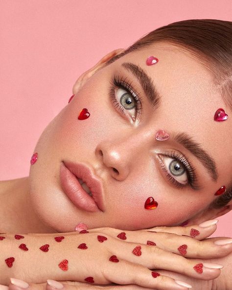 Sarah Brown, Valentine Photo Shoot, Fresh Makeup, Valentines Makeup, Beauty Photoshoot, Valentine Photo, Spring Makeup, Beauty Shoot, Photoshoot Concept