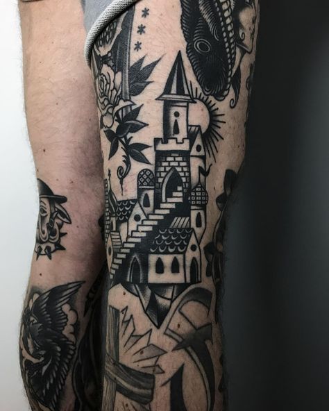 Castle Tattoos, Gothic Castles, Back Of Leg Tattoos, Traditional Black Tattoo, Traditional Tattoo Inspiration, Castle Tattoo, Medieval Tattoo, Baba Jaga, Knight Tattoo