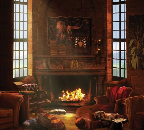 Gryffindor Decor, Gryffindor Room, Hogwarts Common Rooms, Hogwarts Bedroom, Hogwarts Room, Hufflepuff Common Room, Gryffindor Common Room, Gryffindor Aesthetic, Harry Potter House