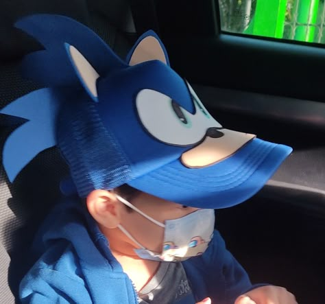 Gorra de Sonic Sonic The Hedgehog Diy Costume, Sonic Hat Diy, Diy Sonic Costume, Easter Egg Hat, Sonic Hat, Sonic Cosplay, Sonic Costume, Train Cupcakes, Disfraces Ideas