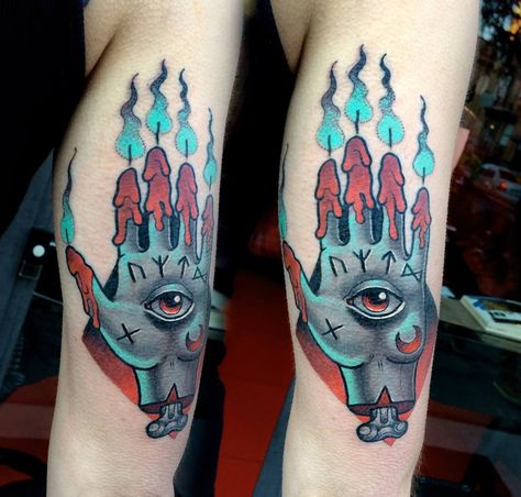 Hand of Glory tattoo by Mattia Sterzi @ http://fb.me/donttellmama.tattoostudio Roots Hand Tattoo, Hand Of Glory Tattoo, Hand Of Glory, Glory Tattoo, Roots Tattoo, Praying Hands Tattoo, Butterfly Hand Tattoo, Occult Tattoo, C Tattoo