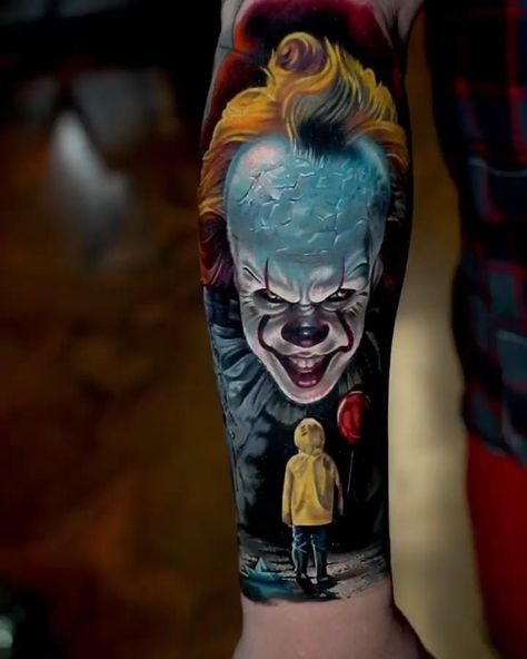 Tato Geisha, Pennywise Tattoo, Horror Movie Tattoos, Girl Face Tattoo, Evil Tattoos, Clown Tattoo, Tattoo Techniques, Movie Tattoo, Movie Tattoos