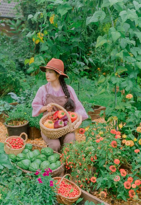 Cooking with what the garden gives me: a full Vietnamese home-cooked meal — HER 86m2 - by Thuy Dao Gardening Pose Reference, Women Cooking, Her 86m2, Thuy Dao, Vegetables Garden, Cooked Meal, Contact Print, Big Garden, Summer Kitchen